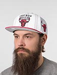 Бейсболка MITCHELL NESS арт. HS11452-CBUWHIT Chicago Bulls NBA (красный / белый)